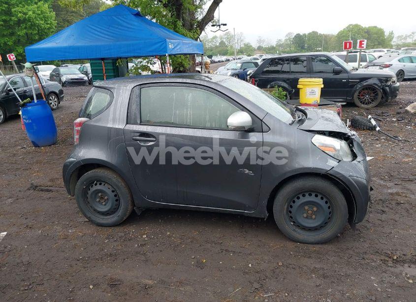 Photo 13 of 2015 Toyota Scion (VIN JTNJJXB00FJ030914)