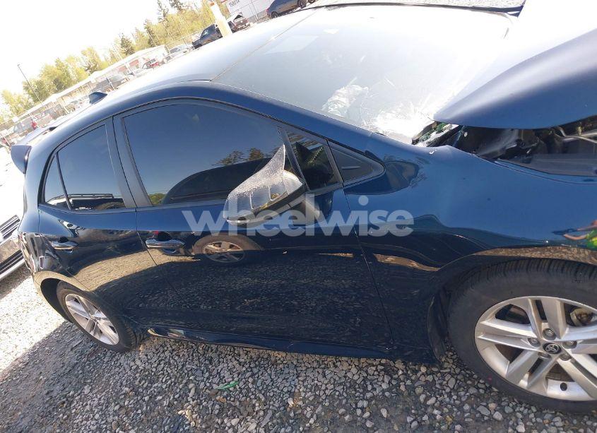 Photo 13 of 2019 Toyota Corolla SE (VIN JTNK4RBE3K3034568)