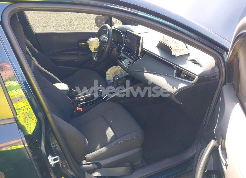 Photo 5 of 2019 Toyota Corolla SE (VIN JTNK4RBE3K3034568)