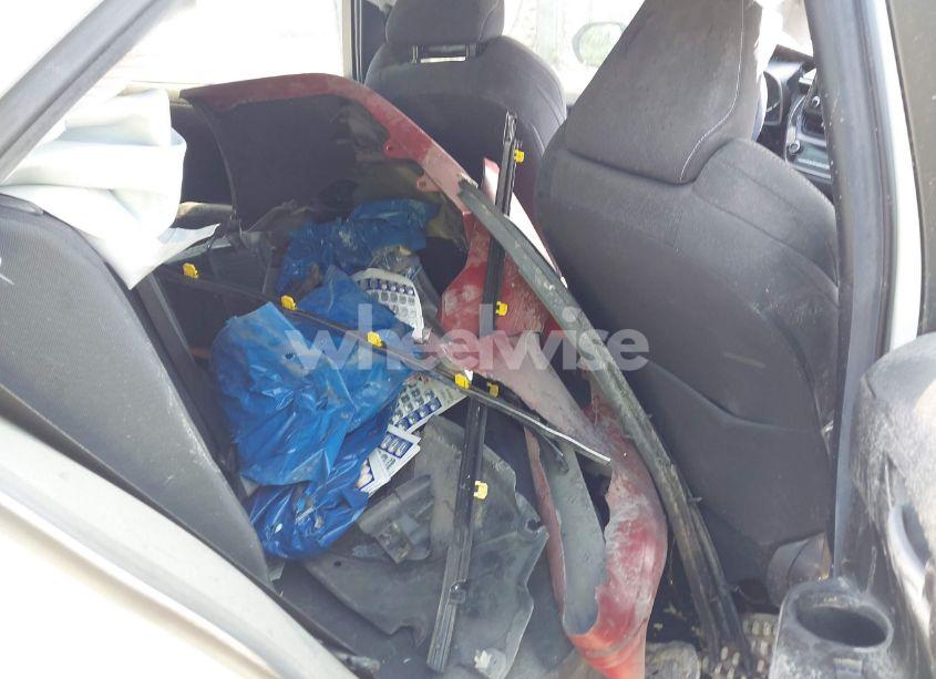 Photo 8 of 2019 Toyota Corolla SE (VIN JTNK4RBE3K3035221)