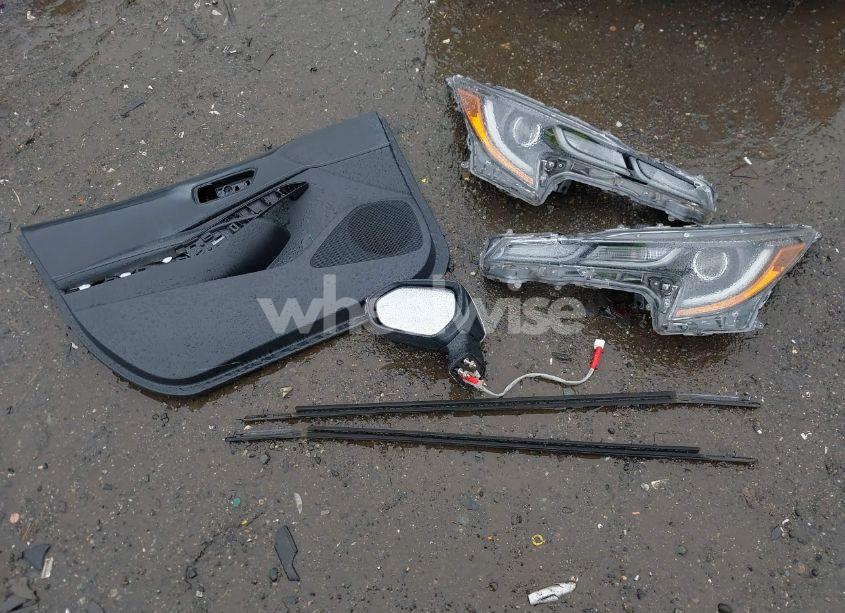 Photo 12 of 2019 Toyota Corolla SE (VIN JTNK4RBE3K3064007)