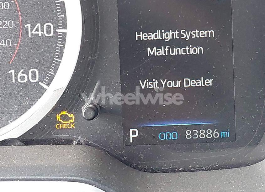 Photo 15 of 2019 Toyota Corolla SE (VIN JTNK4RBE3K3067750)