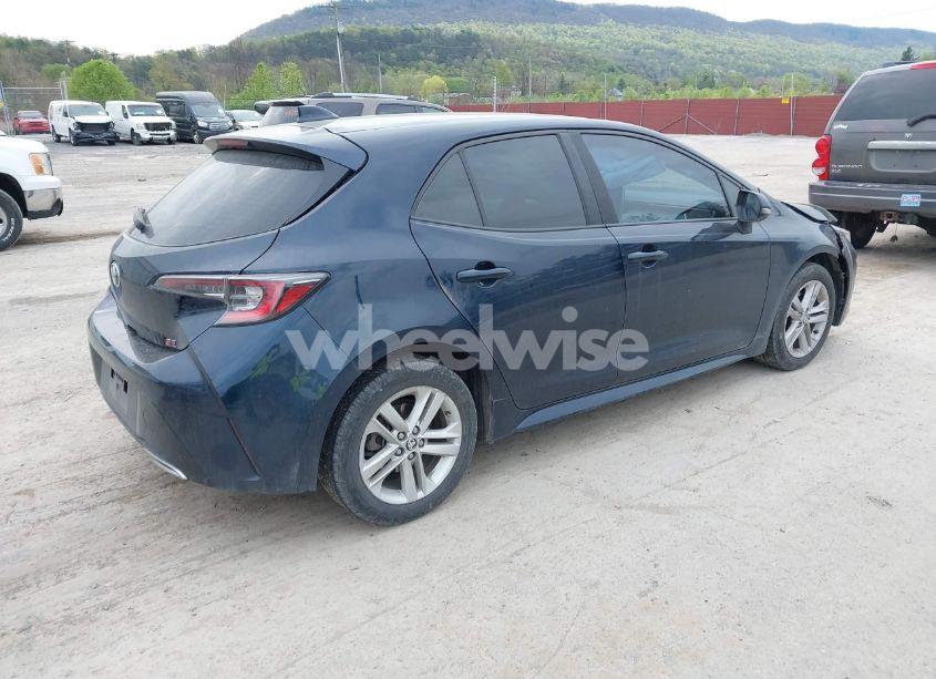 Photo 4 of 2019 Toyota Corolla SE (VIN JTNK4RBE3K3067750)