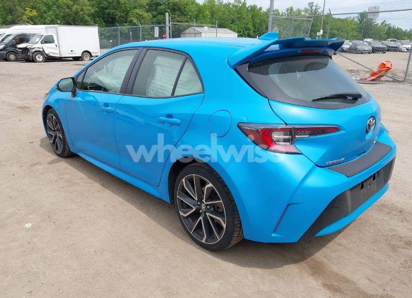 Photo 3 of 2019 Toyota Corolla XSE (VIN JTNK4RBE5K3019876)
