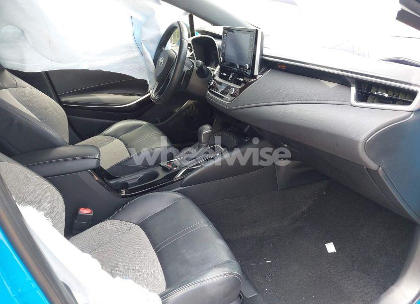 Photo 5 of 2019 Toyota Corolla XSE (VIN JTNK4RBE5K3019876)