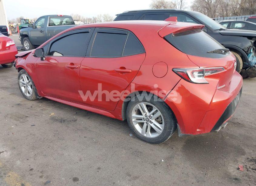 Photo 3 of 2019 Toyota Corolla SE (VIN JTNK4RBE5K3025175)