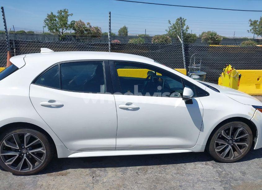 Photo 13 of 2019 Toyota Corolla XSE (VIN JTNK4RBE5K3052599)