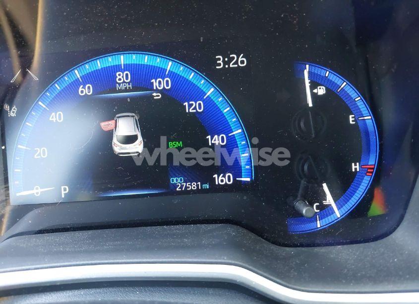 Photo 15 of 2019 Toyota Corolla XSE (VIN JTNK4RBE5K3052599)