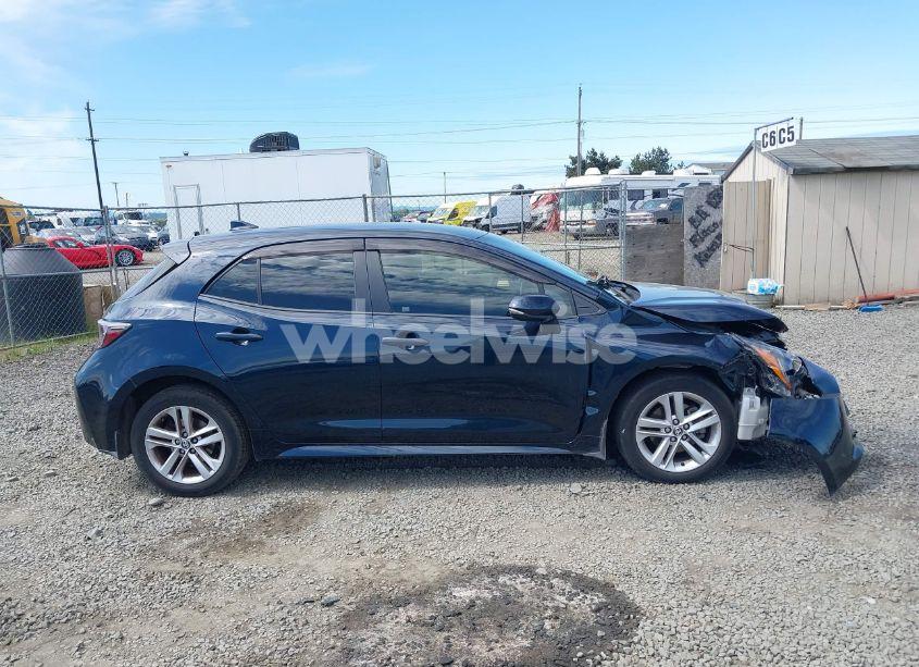 Photo 13 of 2019 Toyota Corolla SE (VIN JTNK4RBEXK3017153)