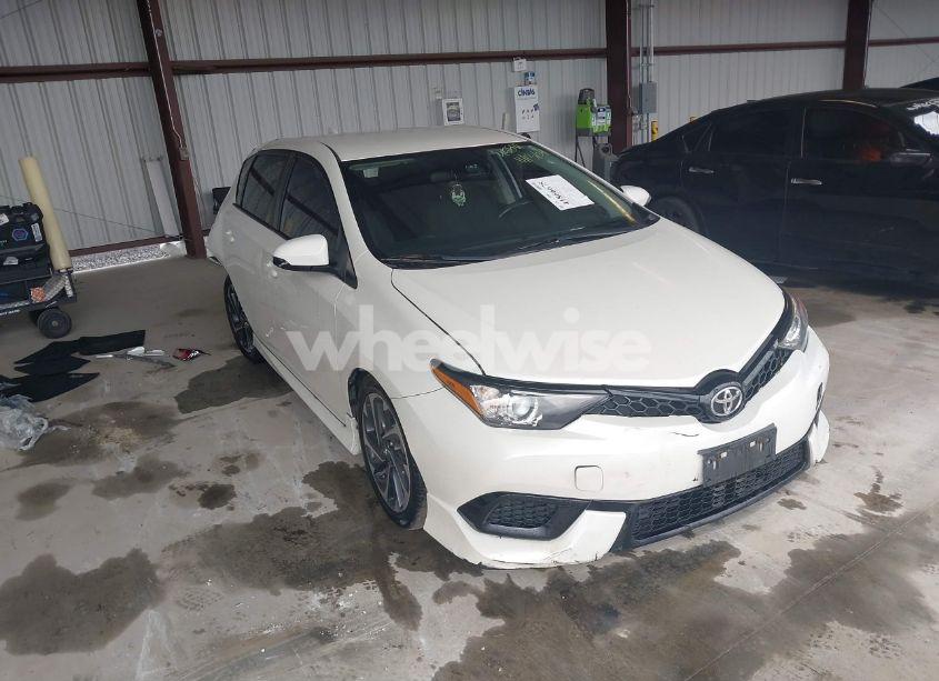 2017 Toyota Corolla IM (VIN JTNKARJE1HJ536414) main photo