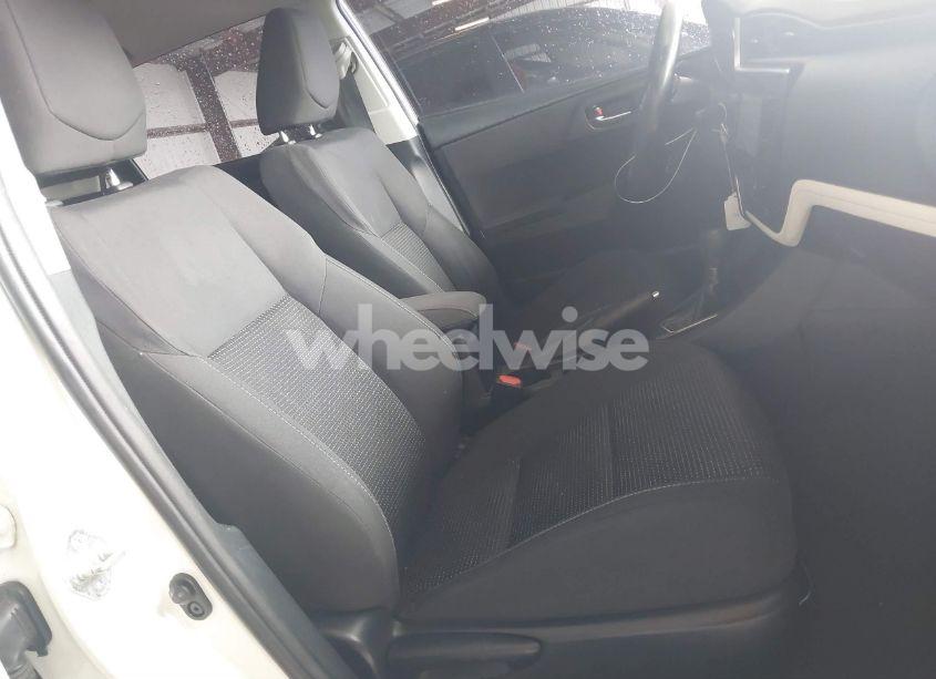 Photo 5 of 2017 Toyota Corolla IM (VIN JTNKARJE1HJ536414)