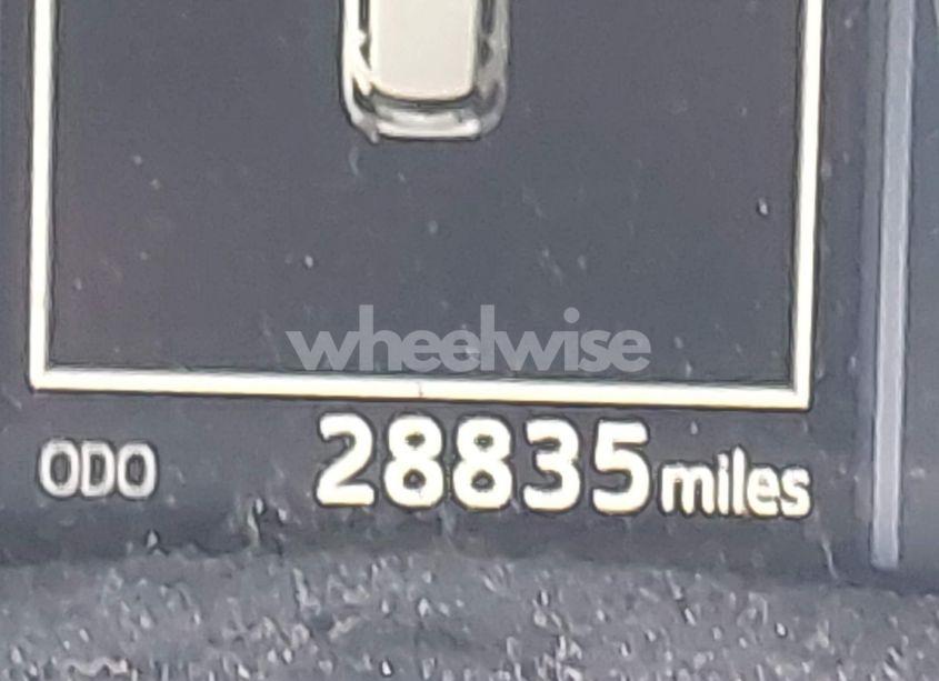 Photo 16 of 2018 Toyota Corolla IM (VIN JTNKARJE1JJ572576)