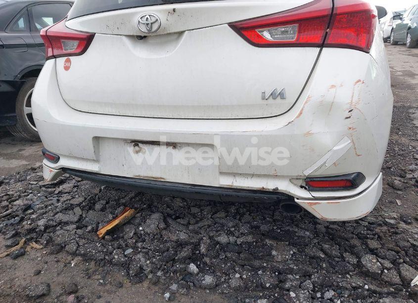 Photo 20 of 2017 Toyota Corolla IM (VIN JTNKARJE3HJ548712)