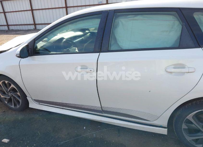 Photo 15 of 2017 Toyota Corolla IM (VIN JTNKARJE4HJ535869)