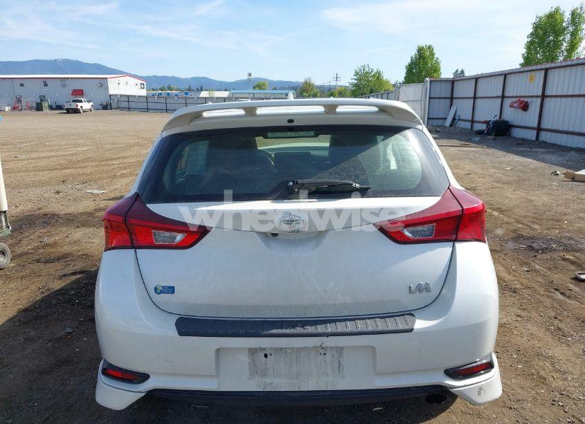 Photo 17 of 2017 Toyota Corolla IM (VIN JTNKARJE4HJ535869)