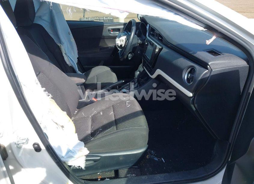 Photo 5 of 2017 Toyota Corolla IM (VIN JTNKARJE4HJ535869)