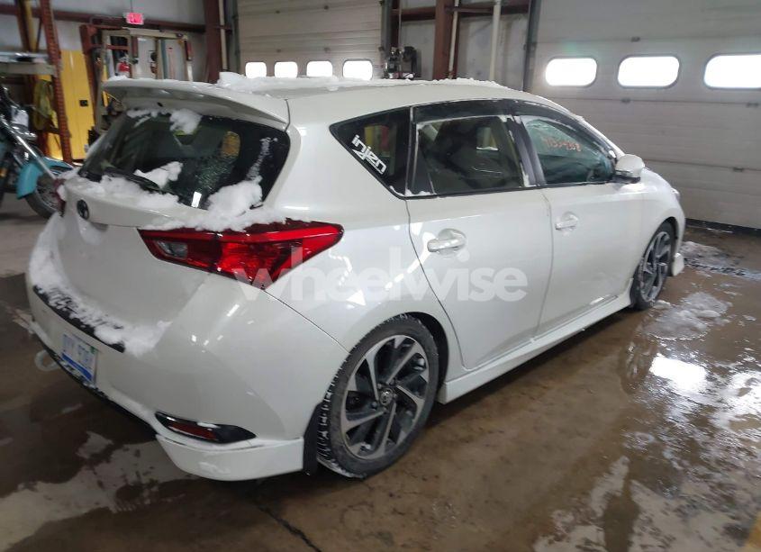 Photo 4 of 2017 Toyota Corolla IM (VIN JTNKARJE5HJ528915)