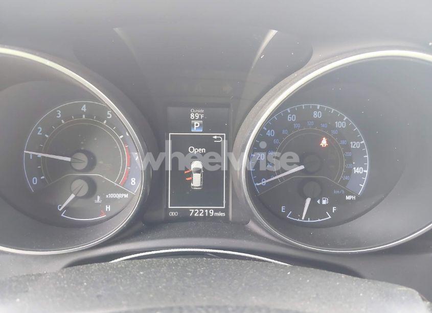 Photo 7 of 2018 Toyota Corolla IM (VIN JTNKARJE5JJ563007)