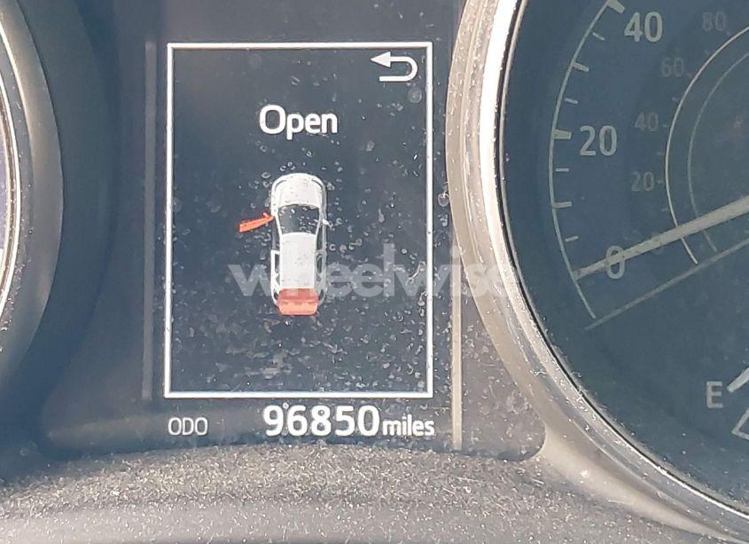 Photo 14 of 2018 Toyota Corolla IM (VIN JTNKARJE6JJ569012)