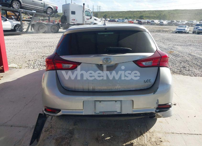 Photo 15 of 2018 Toyota Corolla IM (VIN JTNKARJE6JJ569012)