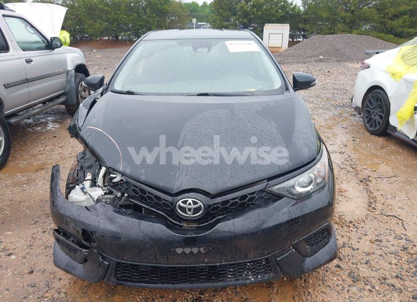 Photo 12 of 2018 Toyota Corolla IM (VIN JTNKARJE9JJ568405)