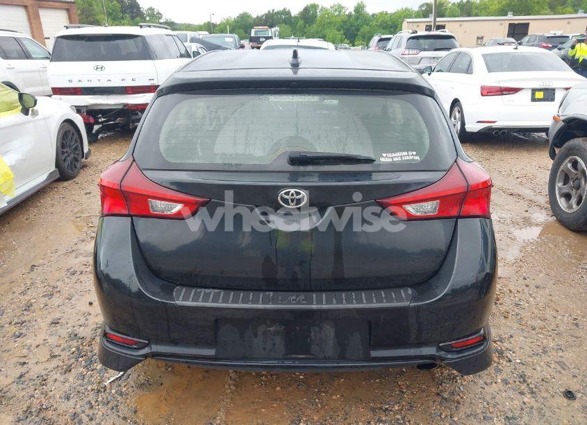 Photo 16 of 2018 Toyota Corolla IM (VIN JTNKARJE9JJ568405)