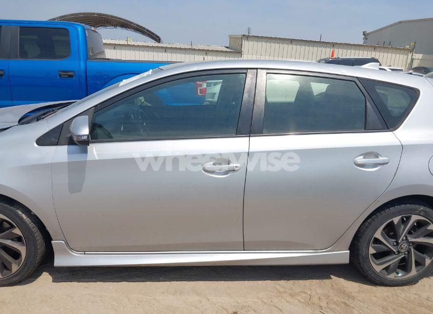 Photo 14 of 2018 Toyota Corolla IM (VIN JTNKARJEXJJ562399)