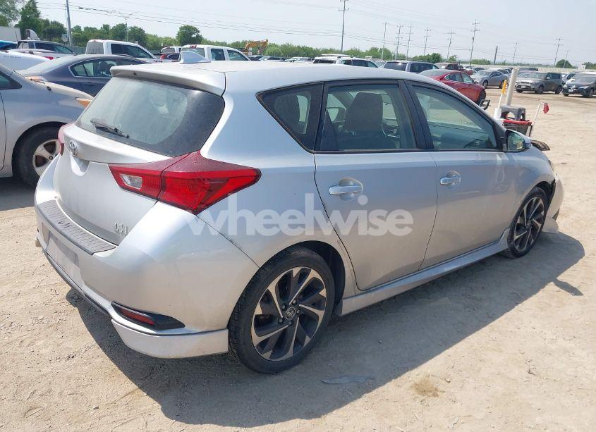 Photo 4 of 2018 Toyota Corolla IM (VIN JTNKARJEXJJ562399)