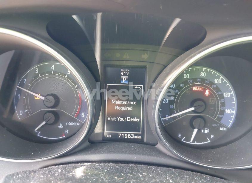 Photo 7 of 2018 Toyota Corolla IM (VIN JTNKARJEXJJ562399)