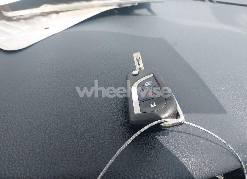 Photo 11 of 2018 Toyota Corolla IM (VIN JTNKARJEXJJ567876)