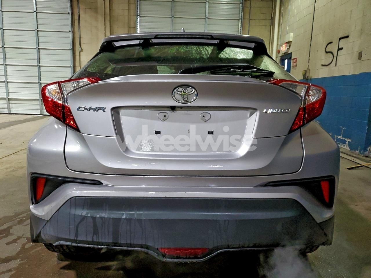 Photo 6 of 2020 TOYOTA C-HR XLE (VIN JTNKHMBX0L1068716)