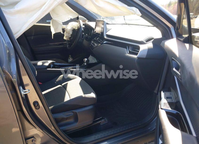 Photo 5 of 2021 Toyota C-hr NIGHTSHADE EDITION (VIN JTNKHMBX0M1102042)