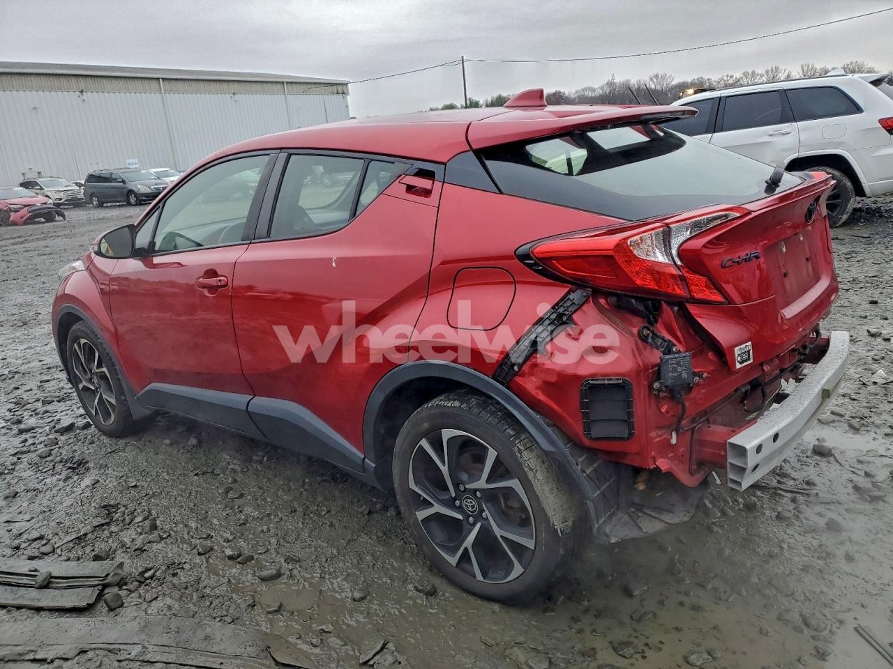 Photo 2 of 2021 TOYOTA C-HR XLE (VIN JTNKHMBX0M1126938)