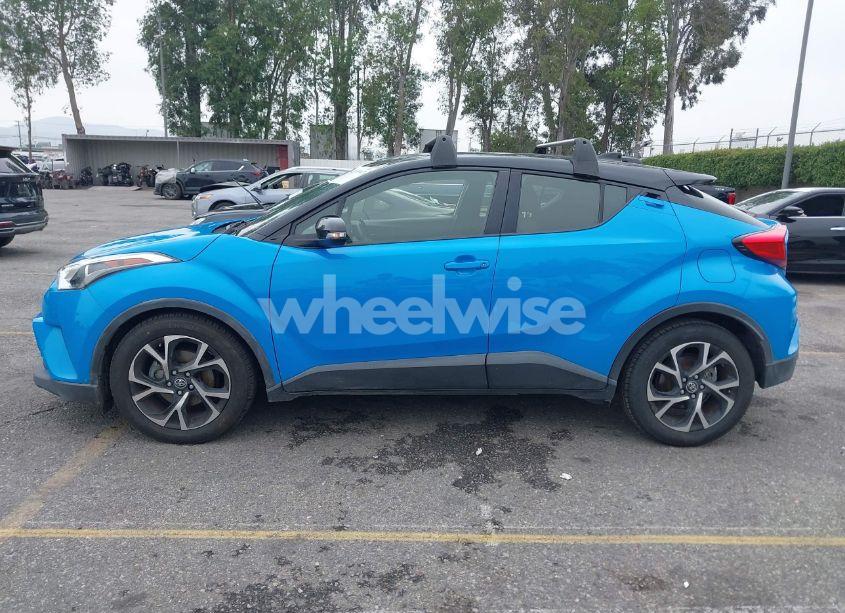 Photo 14 of 2019 Toyota C-hr XLE (VIN JTNKHMBX1K1031351)