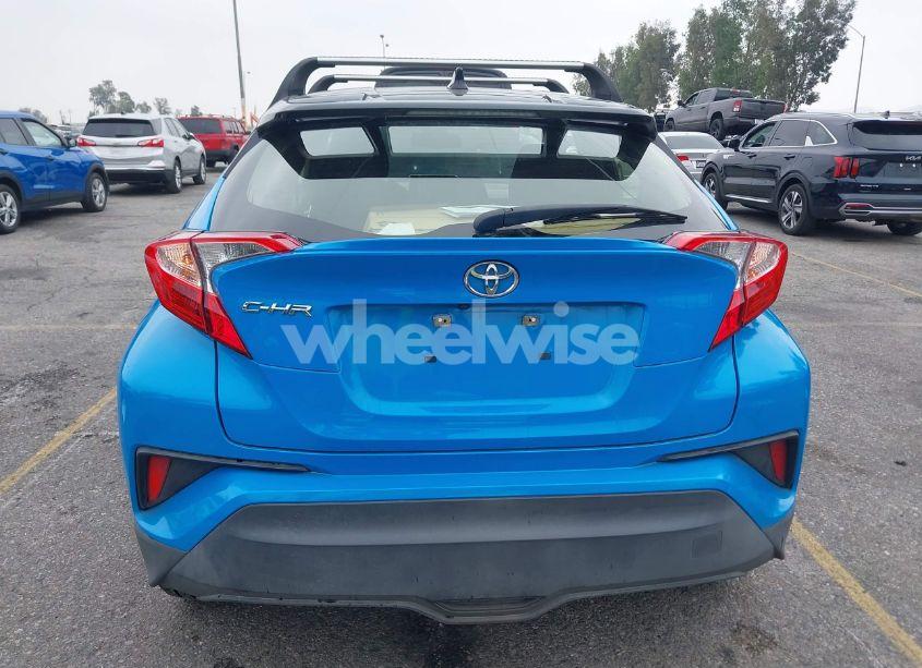 Photo 16 of 2019 Toyota C-hr XLE (VIN JTNKHMBX1K1031351)