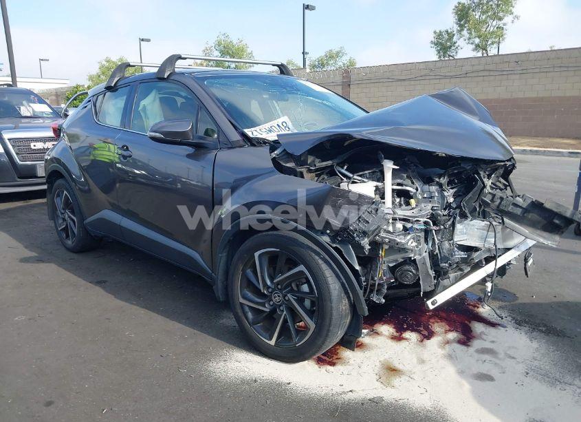 Photo 14 of 2021 Toyota C-hr LIMITED (VIN JTNKHMBX1M1112725)