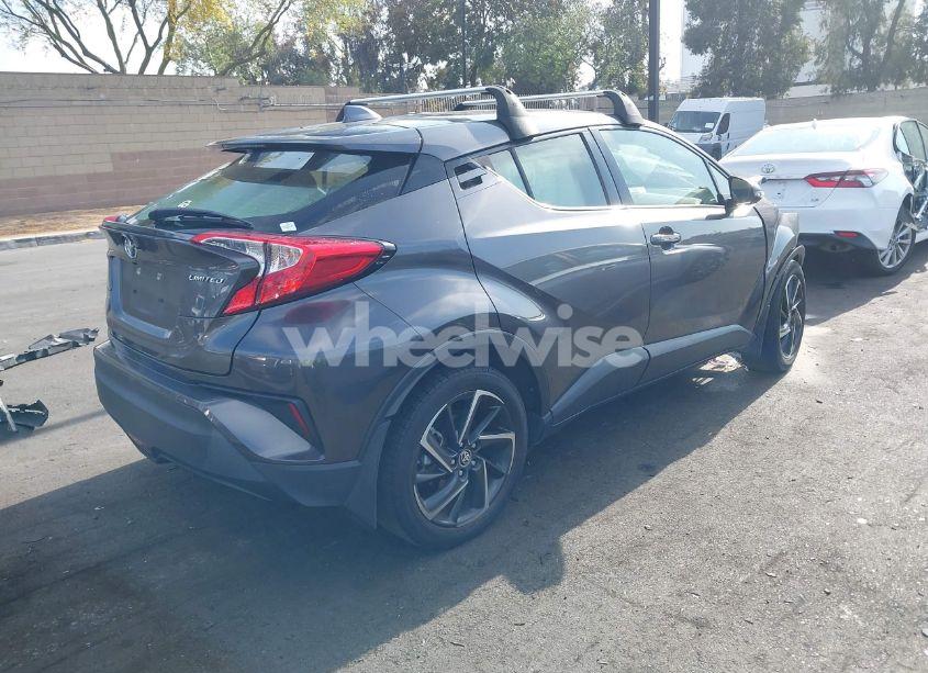 Photo 4 of 2021 Toyota C-hr LIMITED (VIN JTNKHMBX1M1112725)
