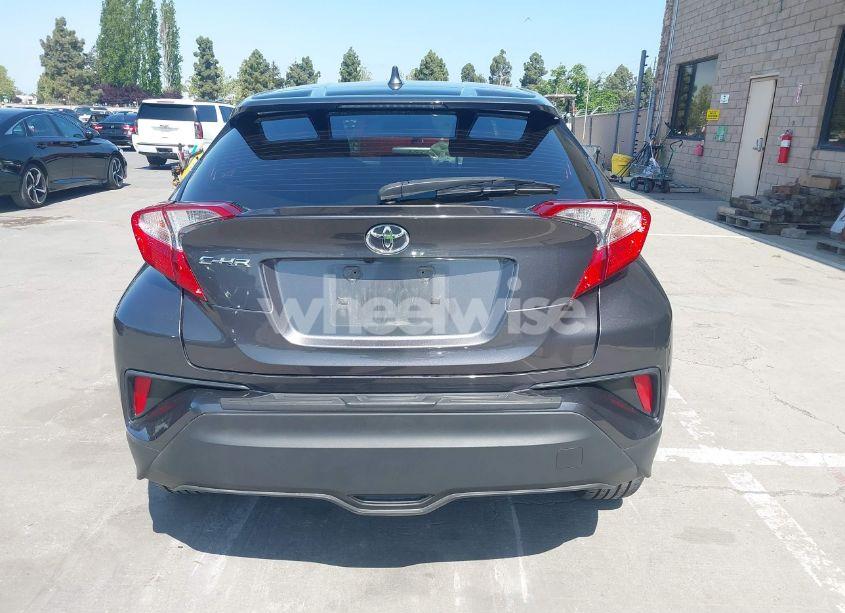 Photo 15 of 2020 Toyota C-hr XLE (VIN JTNKHMBX2L1070998)