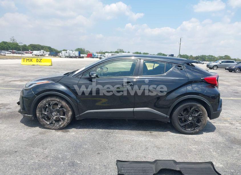 Photo 13 of 2021 Toyota C-hr NIGHTSHADE EDITION (VIN JTNKHMBX2M1101054)