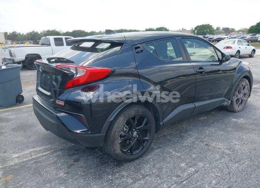Photo 4 of 2021 Toyota C-hr NIGHTSHADE EDITION (VIN JTNKHMBX2M1101054)