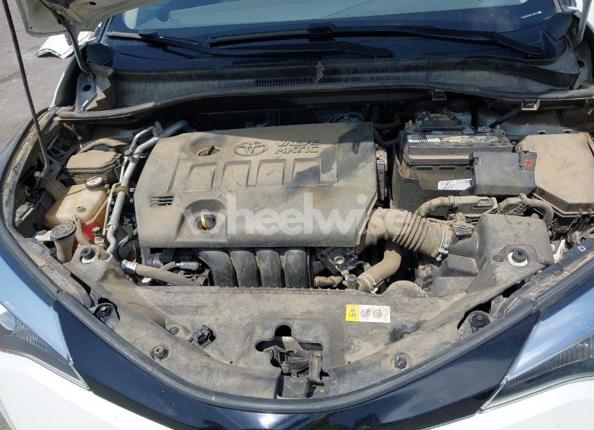 Photo 10 of 2021 Toyota C-hr LE (VIN JTNKHMBX2M1118467)