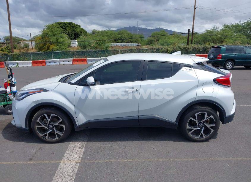 Photo 14 of 2022 Toyota C-hr XLE (VIN JTNKHMBX3N1134369)