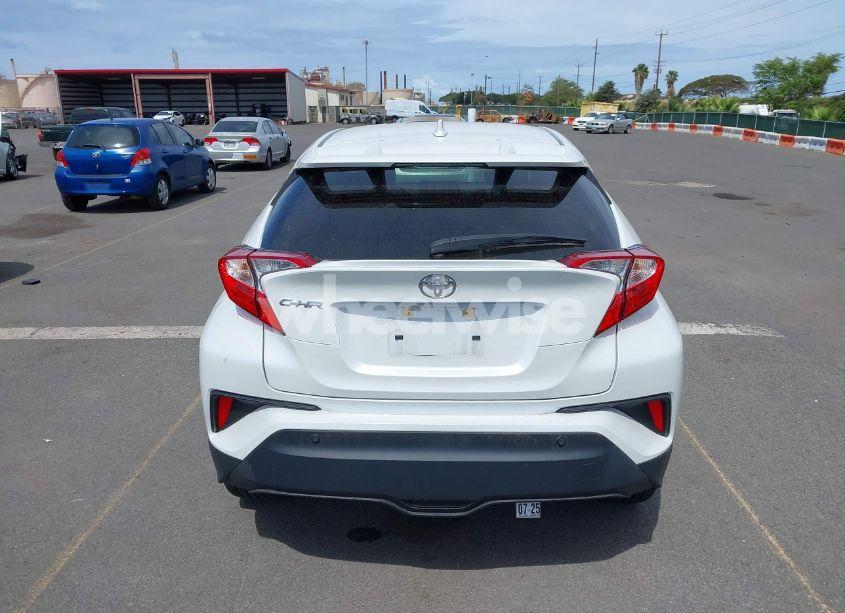 Photo 16 of 2022 Toyota C-hr XLE (VIN JTNKHMBX3N1134369)