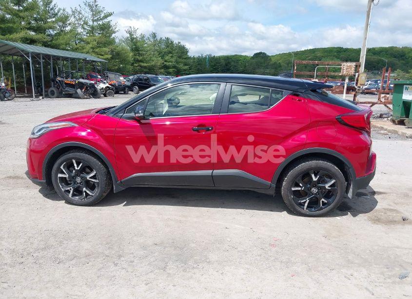 Photo 14 of 2022 Toyota C-hr NIGHTSHADE EDITION (VIN JTNKHMBX5N1129626)