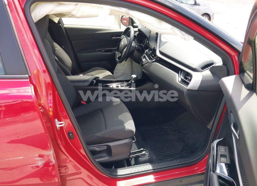 Photo 5 of 2022 Toyota C-hr NIGHTSHADE EDITION (VIN JTNKHMBX5N1129626)