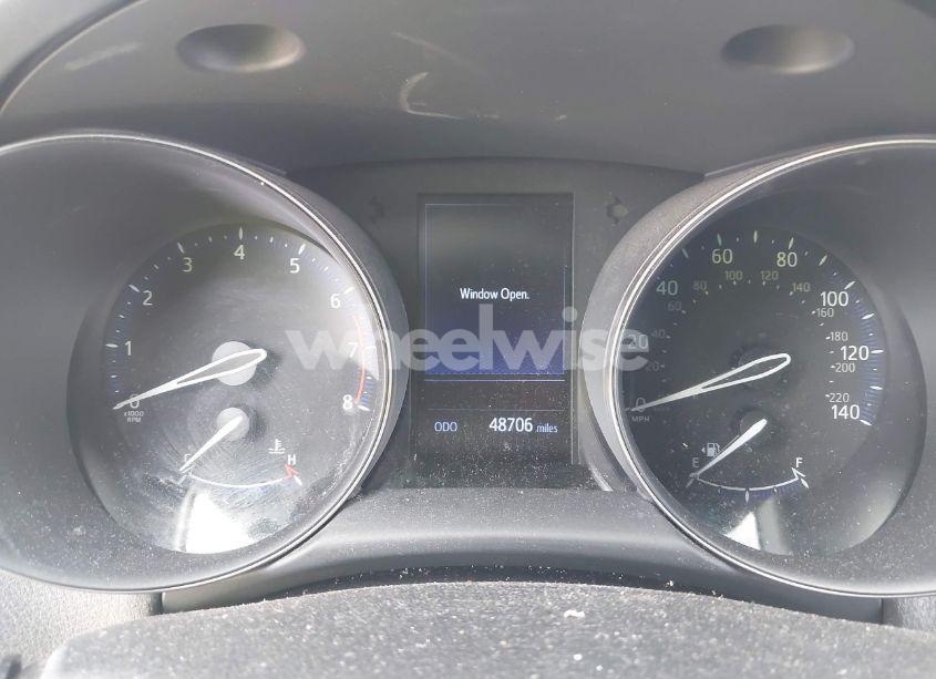 Photo 7 of 2019 Toyota C-hr XLE (VIN JTNKHMBX6K1036948)