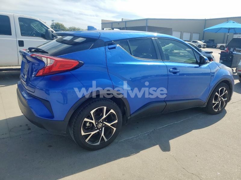 Photo 11 of 2020 TOYOTA C-HR XLE (VIN JTNKHMBX6L1083351)