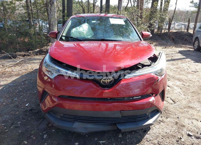 Photo 13 of 2018 Toyota C-hr XLE (VIN JTNKHMBX9J1011380)