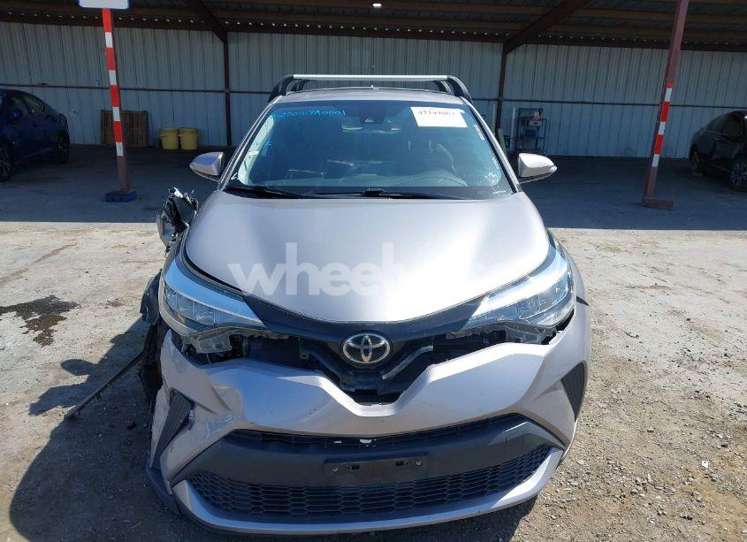 Photo 11 of 2020 Toyota C-hr LE (VIN JTNKHMBXXL1085829)