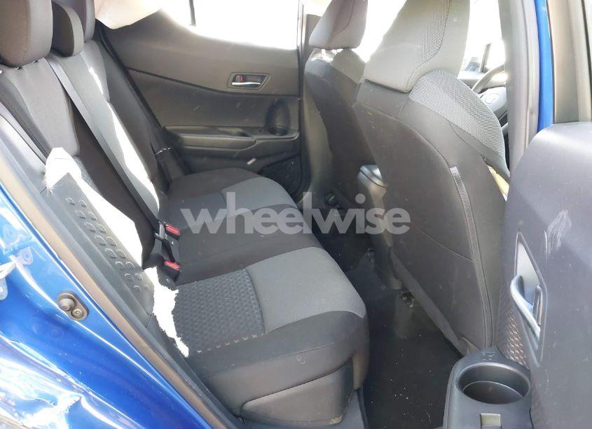 Photo 8 of 2020 Toyota C-hr LE (VIN JTNKHMBXXL1092909)